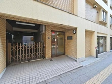 【東京都/板橋区本町】サンパレス本町 エントランス