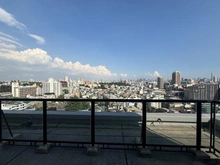 【東京都/豊島区高田】シティテラス目白 眺望：ズーム無。ルーフバルコニーより東方向