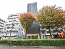 【東京都/豊島区池袋】ダイアパレス池袋 外観：大規模修繕中