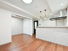 【東京都/豊島区池袋】ダイアパレス池袋 リビング・ダイニング：大規模修繕中