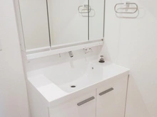 【東京都/板橋区宮本町】朝日シティパリオ 板橋本町 洗面所