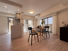 【東京都/板橋区中丸町】スカーラ池袋西 リビング：※家具・調度品等は販売価格に含まれておりません