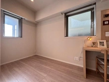 【東京都/豊島区南大塚】ルジェンテ南大塚 洋室：約5.6帖