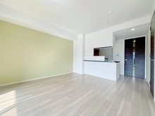 【東京都/世田谷区南烏山】ザ・パークハウス千歳烏山グローリオ　 エアリーコート リビング