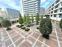 【神奈川県/横浜市神奈川区栄町】ザ・ヨコハマタワーズ　 タワーイースト 敷地内