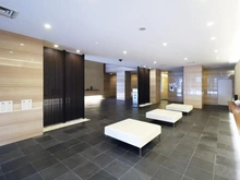 【神奈川県/横浜市神奈川区栄町】ザ・ヨコハマタワーズ　 タワーイースト ラウンジ