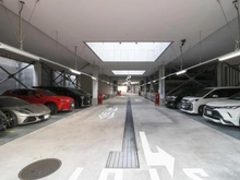 【神奈川県/横浜市神奈川区栄町】ザ・ヨコハマタワーズ　 タワーイースト 駐車場