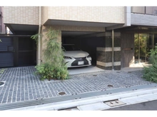 【東京都/豊島区要町】オープンレジデンシア要町 駐車場