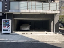 【東京都/板橋区南町】フェルクルールプレスト池袋WEST 駐車場