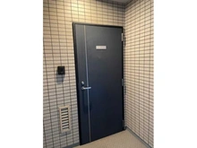 【東京都/板橋区加賀】レーベンハイム加賀プレシャスフォルム 共用施設：ホワイエルーム入口