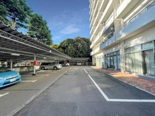 【東京都/北区西ケ原】古河ガーデン・マンション 駐車場