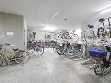 【東京都/板橋区中丸町】カテリーナ池袋西プラザタワー 駐輪場