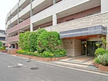 【埼玉県/所沢市小手指町】ライオンズグローベル小手指イーストアヴェニュー 前面道路