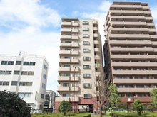 【東京都/豊島区千早】カーサ要町 外観：写真中央