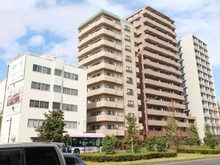 【東京都/豊島区千早】カーサ要町 外観：写真中央