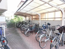 【埼玉県/川口市大字小谷場】扶桑ハイツ南浦和 駐輪場