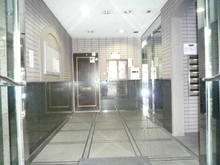 【東京都/豊島区池袋】ライフェリア池袋 エントランス