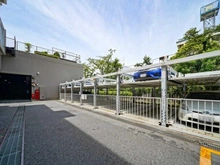 【東京都/板橋区坂下】ライネスハイム志村 駐車場