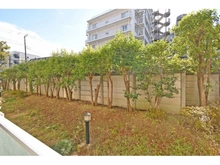 【東京都/板橋区富士見町】イトーピア板橋本町 敷地内