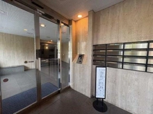 【東京都/豊島区雑司が谷】グランレーブ目白東 エントランス