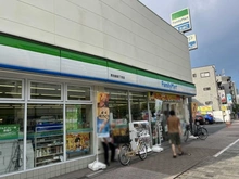 【東京都/豊島区西池袋】シティハウス池袋立教南 ファミリーマート　西池袋四丁目店（現地より約60m）