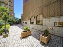 【東京都/目黒区東山】サンサーラ東山 敷地内