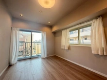 【東京都/世田谷区上北沢】上北沢ハイネスコーポ 洋室