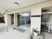 【東京都/世田谷区上北沢】上北沢ハイネスコーポ エントランス