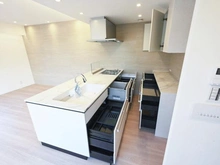 【東京都/渋谷区神宮前】D’クラディア神宮外苑ハイヴァリー キッチン