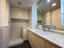 【東京都/港区東新橋】東京ツインパークス　レフトウィング 洗面所