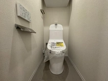 【東京都/目黒区青葉台】イトーピア目黒青葉台 トイレ