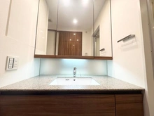 【東京都/新宿区富久町】富久クロスコンフォートタワー 洗面室