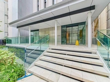 【東京都/渋谷区渋谷】アトラス青山レジデンシャル アプローチ