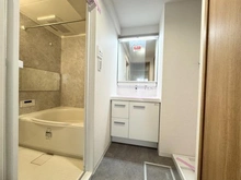 【東京都/渋谷区神宮前】シャーレー原宿 洗面所