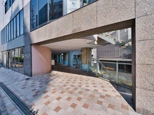 【東京都/渋谷区神宮前】パーク・ノヴァ神宮前 アプローチ