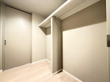 【東京都/目黒区上目黒】中目黒アトラスタワー ウォークスルークローゼット