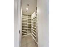 【東京都/渋谷区千駄ヶ谷】パークコート神宮北参道ザタワー 収納：シューズインクローゼット