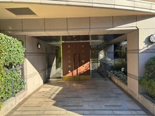 【東京都/港区南青山】ファミールコート南青山 エントランス