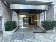 【東京都/新宿区南山伏町】ウィンコート神楽坂 エントランス