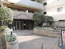 【東京都/渋谷区桜丘町】ビューネ渋谷桜丘 アプローチ