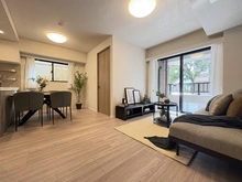 【東京都/渋谷区代官山町】ウィスティリアコート代官山 リビング：※家具・調度品は販売価格に含まれておりません