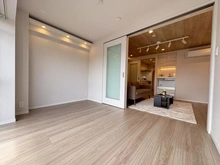 【東京都/渋谷区猿楽町】秀和代官山レジデンス 洋室