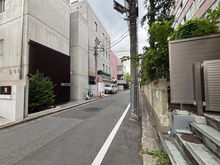 【東京都/渋谷区千駄ヶ谷】原宿マンション 前面道路