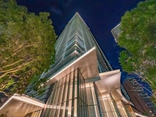 【東京都/中央区晴海】HARUMI　FLAG　PARK　VILLEGE　T棟 エントランス