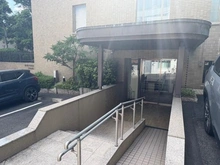 【東京都/渋谷区上原】代々木上原テラス  エントランス