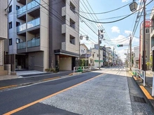 【東京都/世田谷区代沢】ヴァースクレイシアIDZ下北沢 前面道路