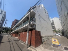 【東京都/渋谷区神宮前】カーサ神宮前 外観