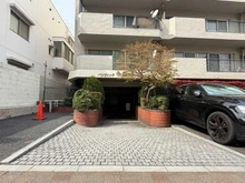 【東京都/渋谷区松濤】パシフィック松濤マンション アプローチ