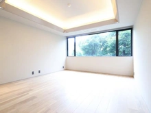 【東京都/渋谷区上原】代々木上原マンション 洋室：9.6帖