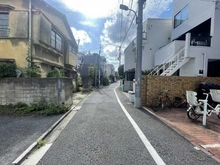 【東京都/港区南青山】南青山グリ ーンヒルハウス 前面道路